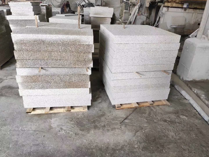 荔枝面 压顶石